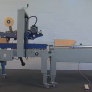 FLEX BOX semi-automatic case erector joined to a carton sealer, with the foot switch