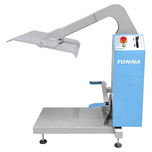 TONNA1100 bin press E1100L for 1100 L waste bins, side view